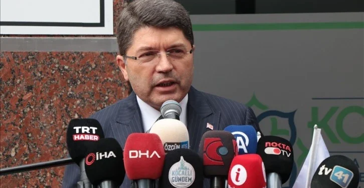 adalet-bakani-tunc-tan-sokak-hayvanlarina-iliskin-yasayla-ilgili-aciklama-144445.webp.webp