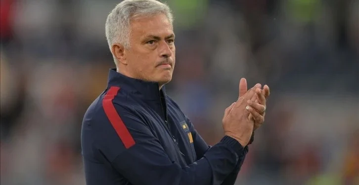 fenerbahce-de-jose-mourinho-sesleri-908875.webp.webp
