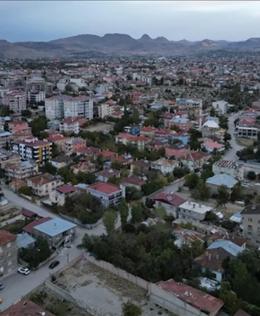 8-bin-bina-depremde-yikilma-riski-tasiyor-771575.webp.webp