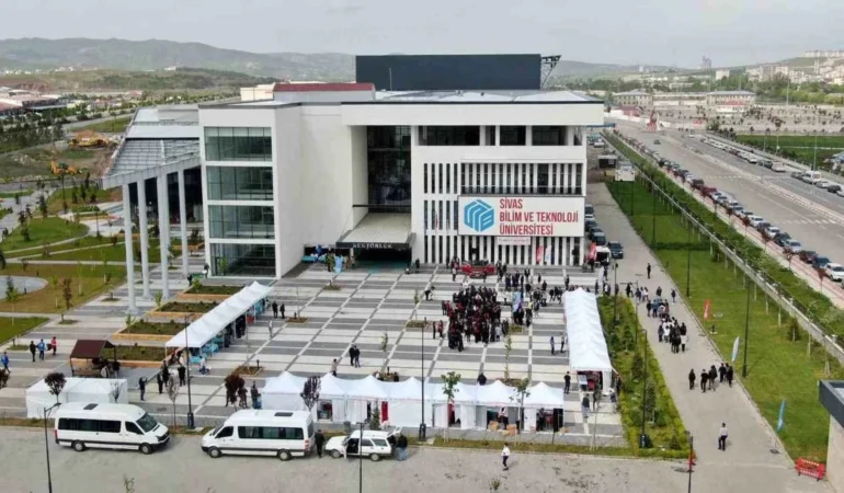 sivas-bilim-ve-teknoloji-universitesi-akademik-personel-alacak-863139.webp.webp