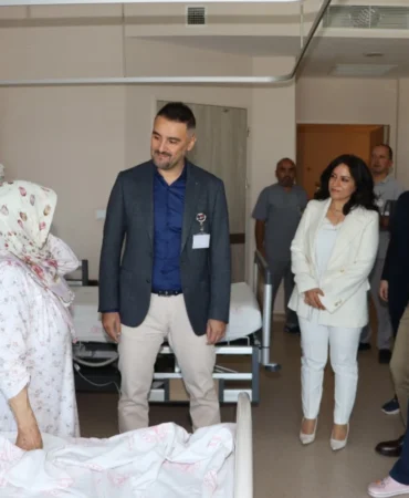 sivas-ta-hastalar-haklari-konusunda-bilgilendirildi-250711.webp.webp