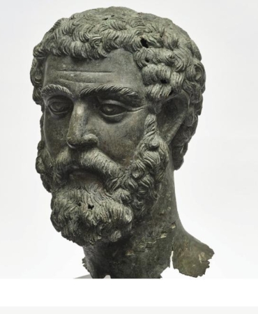 Boubon-Antik-Kenti-kokenli-Septimius-Severus-heykeli.jpg