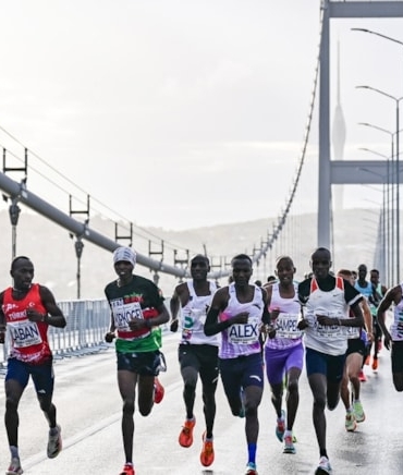 aa20241103360910583609103646istanbulmaratonubasladijpg-AoU812lWJESG86essrfe7g.jpg