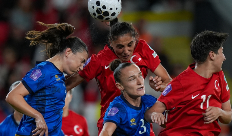 Türkiye Kadın Futbol Takımı’ndan Kosova’ya Darbe!
