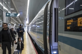 ankara-yht-gari-40-milyon-yolcuya-hizmet-verdi.jpg