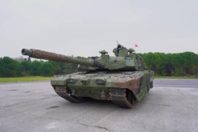turkiye-savunma-sanayisinde-yeni-donem-yilda-96-altay-tanki-uretilecek.jpg