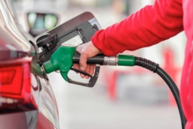 benzine-zam-geliyor-litre-fiyati-55-tlyi-gececek.jpg