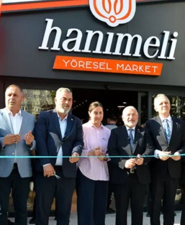 corum-belediyesi-hanimeli-yoresel-market-kapilarini-acti-106a6197441ffda.webp.webp