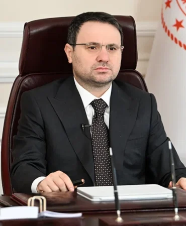 adalet-bakani-gurlekten-zonguldaktaki-mevsimlik-iscilere-yapilan-saldiriya-iliskin-aciklama-106a8bf8c4e33eb.webp.webp