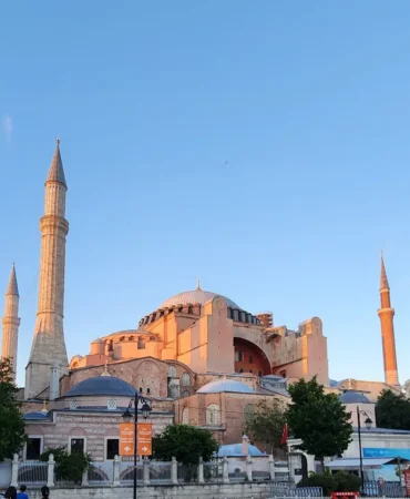 ayasofya-restorasyonunda-4-etaptan-3u-tamamlandi-106a913735aea11.webp.webp
