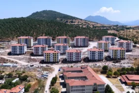 bakan-kurum-yalniz-birakmadik-birakmayiz-106a7972c57189a.webp.webp