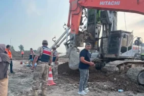 erzinde-tren-yolu-santiyesinde-is-kazasi-1-isci-hayatini-kaybetti-106a8e98ced14f0.webp.webp