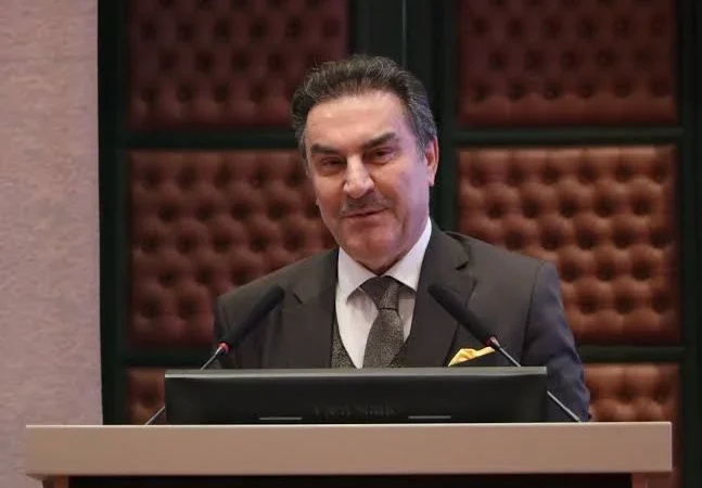 prof-dr-zakir-avsar-kamuoyu-kimin-oyu-106a8fffe51d543.webp.webp