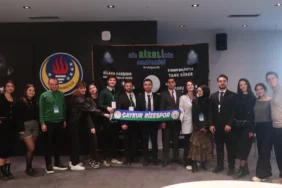 ridef-genclik-kollari-ankaraya-gelen-rizeli-universitelileri-yalniz-birakmiyor-106a884cda2db74.webp.webp