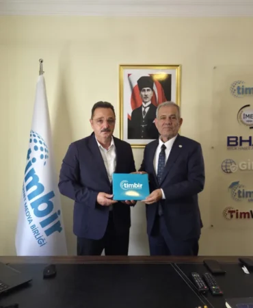timbir-genel-baskani-basaya-turkiye-gazeteciler-federasyonu-genel-baskani-karacadan-ziyaret-106a85a35682ed1.webp.webp