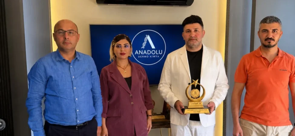 utsafda-kritik-gorevlendirme-azerbaycan-temsilciligine-huseynov-ali-ramizoglu-getirldi-106a8dac9ef1c70.webp.webp