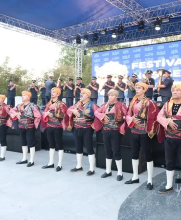 29-uluslararasi-beypazari-festivali-coskuyla-devam-ediyor-106ab8d854c2329.webp.webp