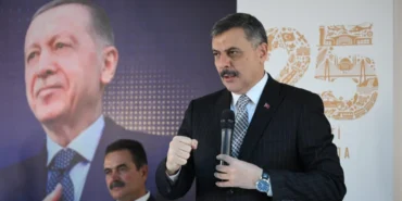 bakan-ciftci-suc-sebekeleri-yurt-disina-kacarak-kurtulacaklarini-sanmasinlar-106aa95db2e87e5.webp.webp