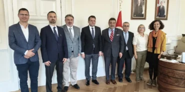 cukurova-universitesinden-edinburghda-diplomasi-egitim-ve-is-dunyasi-temaslari-106aa160293f611.webp.webp