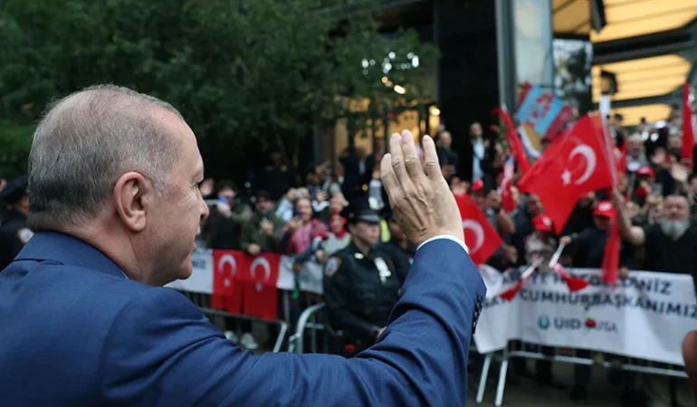Erdoğan’a Türkevi’nde Coşkulu Karşılama!