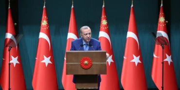 cumhurbaskani-erdogan-milletin-hakkina-el-uzatan-karsisinda-bizi-bulur-106abac4c2c480f.webp.webp