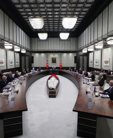 cumhurbaskanligi-kabinesi-cumhurbaskani-erdogan-baskanliginda-toplandi-2-106aba7fdd9dee4.webp.webp