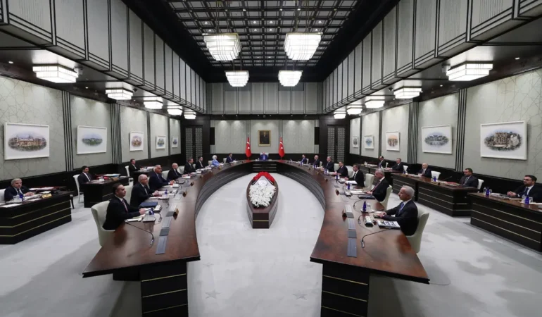 cumhurbaskanligi-kabinesi-cumhurbaskani-erdogan-baskanliginda-toplandi-2-106aba7fdd9dee4.webp.webp
