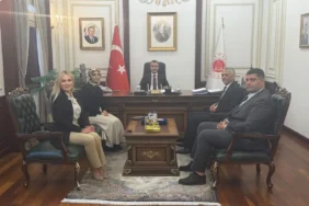 hekimsenden-adalet-bakanligina-kritik-ziyaret-hekimligin-hukuki-gelecegi-masaya-yatirildi-106ab409cbb2308.webp.webp