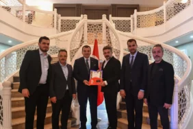ito-heyetinden-akk-baskani-yilmaza-tebrik-ziyareti-106aba6b131db13.webp.webp