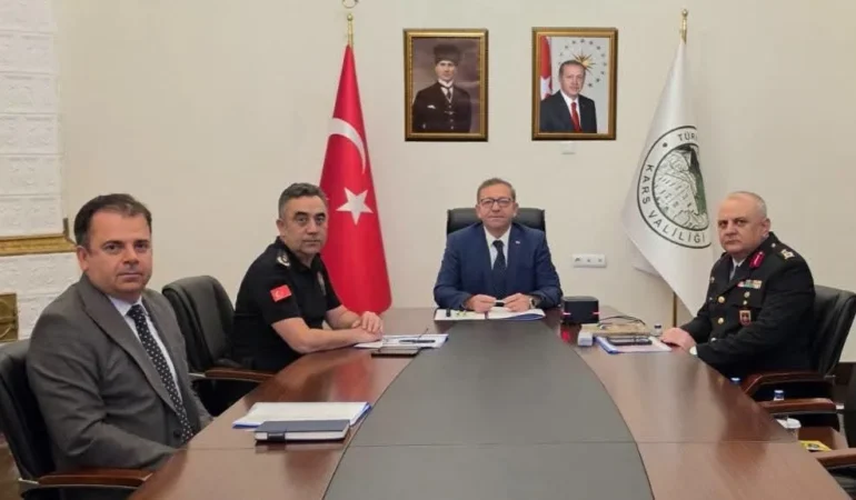 karsta-okul-guvenligi-degerlendirme-toplantisi-gerceklestirildi-106ab2564d88207.webp.webp