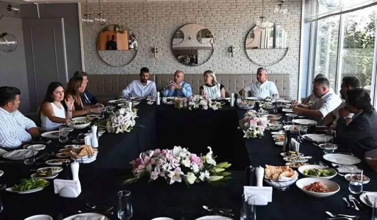 Kemer’de Tenis Akademisi ile Gelecek Yetiştiriliyor!