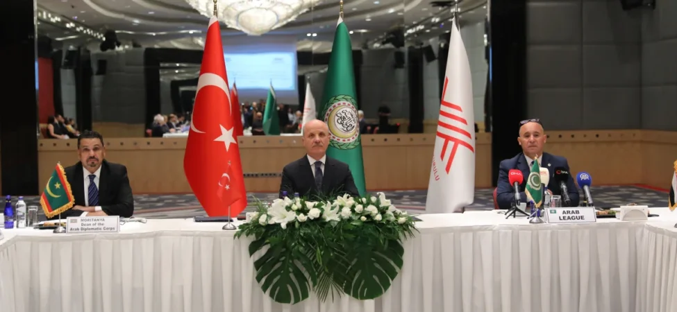 turkiye-ve-arap-dunyasi-arasinda-yuksekogretimde-yeni-is-birligi-adimi-106a981387f3757.webp.webp