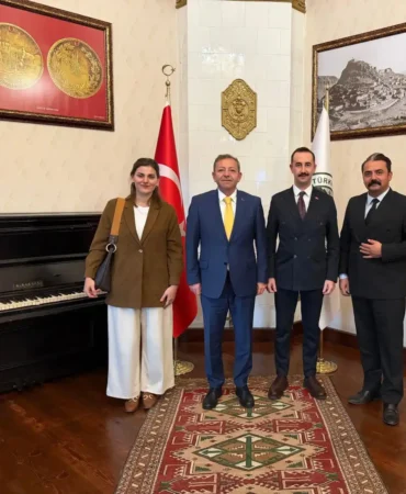 vali-ziya-polat-hakim-ve-cumhuriyet-savcilarini-makaminda-kabul-etti-106a9836e6b7819.webp.webp