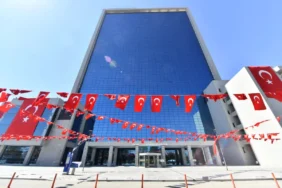 ankara-buyuksehirden-metro-istasyonu-ve-alt-gecitte-kanopi-calismasi-106ae06fb17edf5.webp.webp
