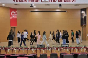ankara-kecioren-kent-tiyatrosunda-ucretsiz-egitimler-basladi-106ac5f6e6a844e.webp.webp