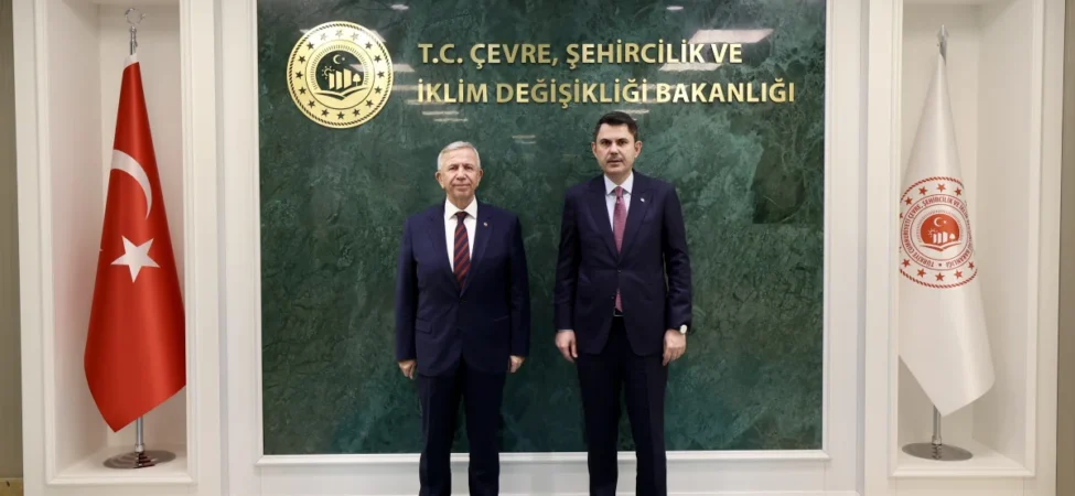 bakan-kurum-ankara-buyuksehir-belediye-baskani-mansur-yavasi-kabul-etti-106ae1d0f5340b7.webp.webp