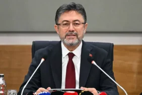 bakan-yumakli-hayvanlarin-korunmasi-hepimizin-ortak-sorumlulugu-106ac2560a71321.webp.webp