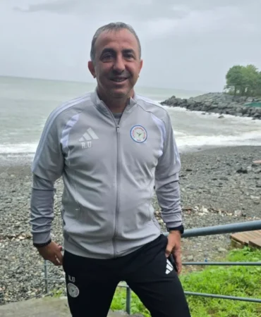 caykur-rizespor-teknik-direktoru-ucar-fenerbahce-karsisinda-amacimiz-kazanmak-106abe5243278fc.webp.webp