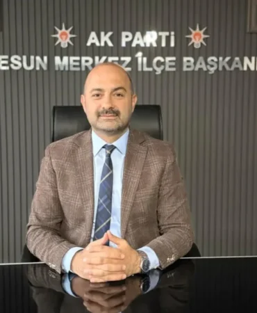 civelekoglundan-giresun-belediyesine-hizmet-elestirisi-106ad5fa6a1f682.webp.webp
