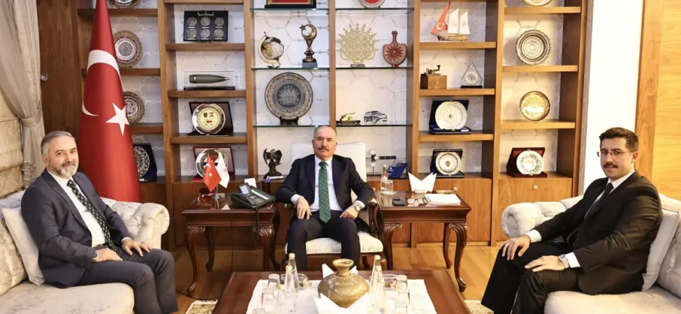 corum-kadikiri-koyunde-imam-hatipti-simdi-kaymakam-oldu-106ac0b9e7bb53d.webp.webp