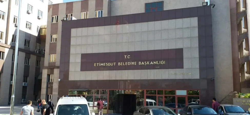etimesgut-belediyesi-sorusturmasinda-7-kisi-tutuklandi-106ad34ab0a2819.webp.webp