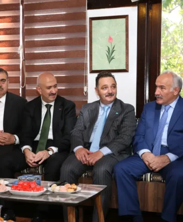 icisleri-bakan-yardimcisi-dr-cangir-timbirde-haberin-guvenilirligini-hiza-kurban-vermemek-lazim-106ac8a7db1bc3e.webp.webp