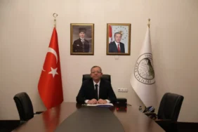 kars-valisi-ziya-polat-cumhuriyet-bayramimiz-kutlu-olsun-106ae248cd0d487.webp.webp