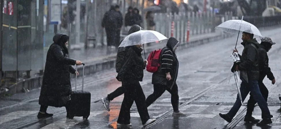 meteorolojiden-39-il-icin-saganak-uyarisi-106ac73dd30082e.webp.webp