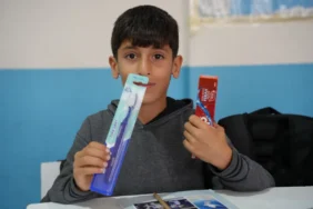 silopide-ogrencilere-kizilaydan-hijyen-destegi-106acf743366758.webp.webp