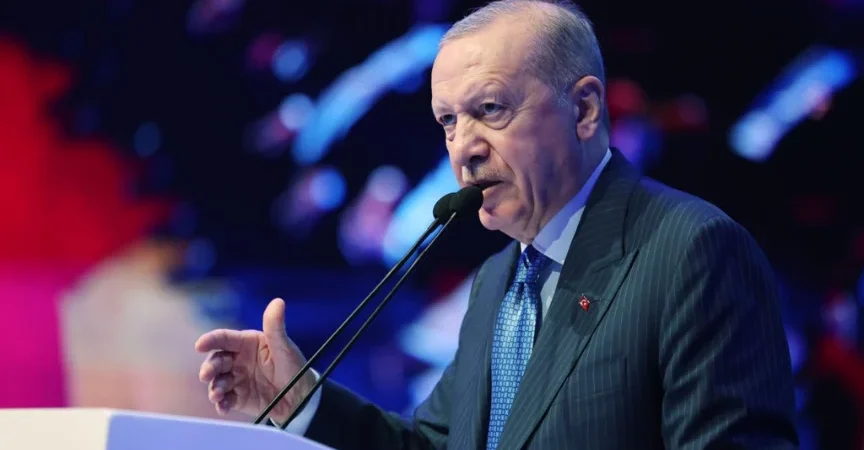 tbmmde-yeni-yasama-yili-erdogan-fon-meselesini-suratle-cozuyoruz-106abe4fef16c1c.webp.webp