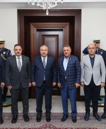 timbir-heyetinden-emniyet-genel-muduru-fidana-ziyret-106ac4effa1f641.webp.webp