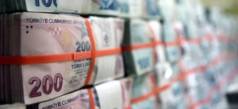 turkiye-agustosta-41-milyar-dolar-cari-fazla-verdi-106ace082b5f8c8.webp.webp