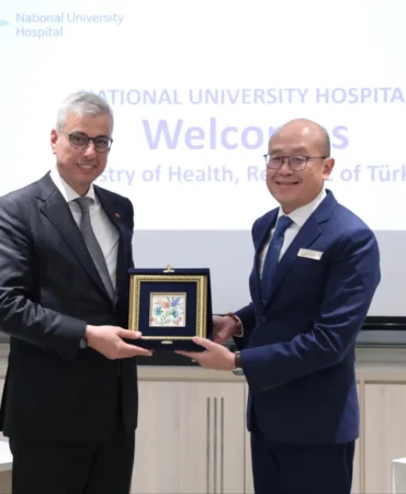 turkiye-ve-singapur-arasinda-asi-uretimi-ve-hucresel-tedavi-gundemi-106adb1498be5fd.webp.webp