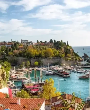 turkiyeyi-ziyaret-edenlerin-ilk-tercihi-gezi-ve-eglence-oldu-106ae47e162884c.webp.webp